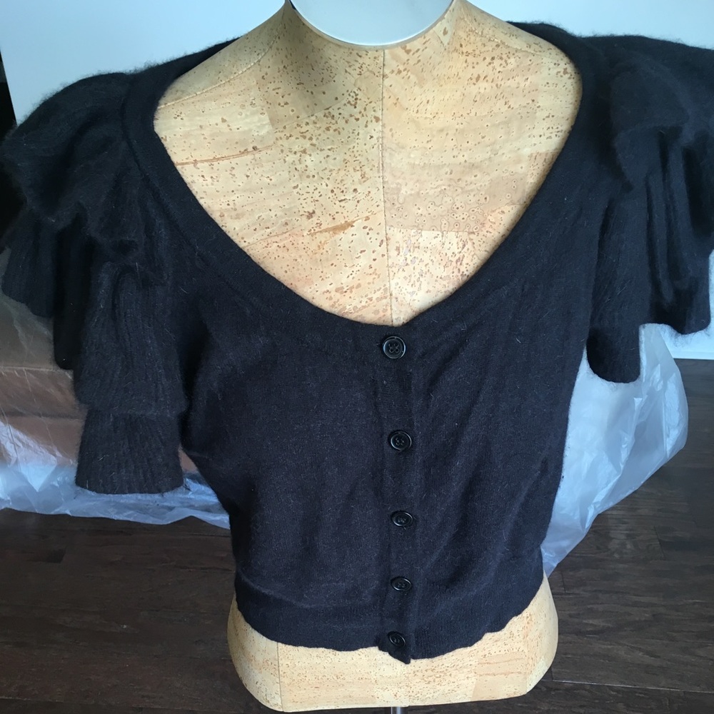 Cropped sweater